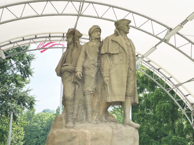 07-08-25-Monument-tle-667x500.jpg